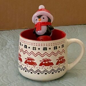 Festive Penguin Light Up Spinner + Mug with Red Interior New With Tags Set of 2